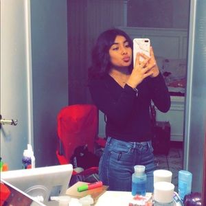 Meet your Posher, Idalia